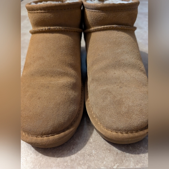 🤎 Steve Madden Faux Fur Lined Suede Booties - Picture 8 of 12